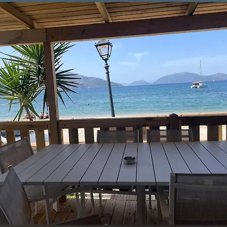 Karavomilos * Sami (Kefalonia)