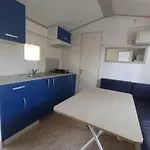 Karavomilos