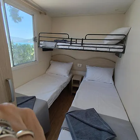 Campsite Karavomilos